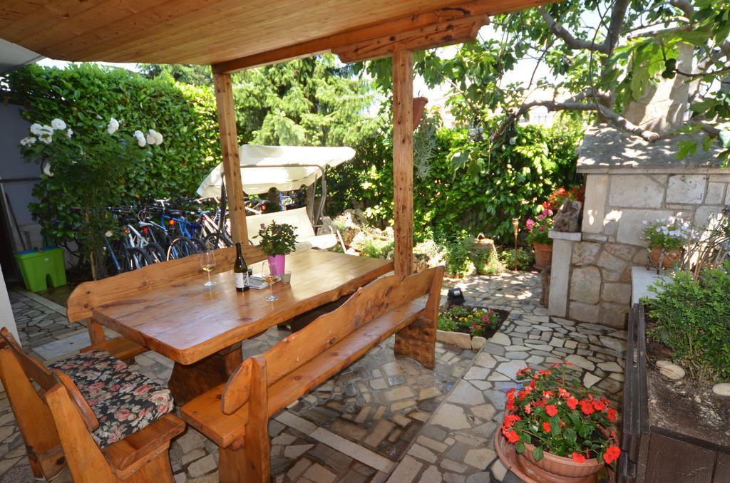 Guesthouse Mila ロヴィニ 部屋 写真